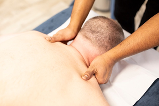 massage therapy for shoulder pain